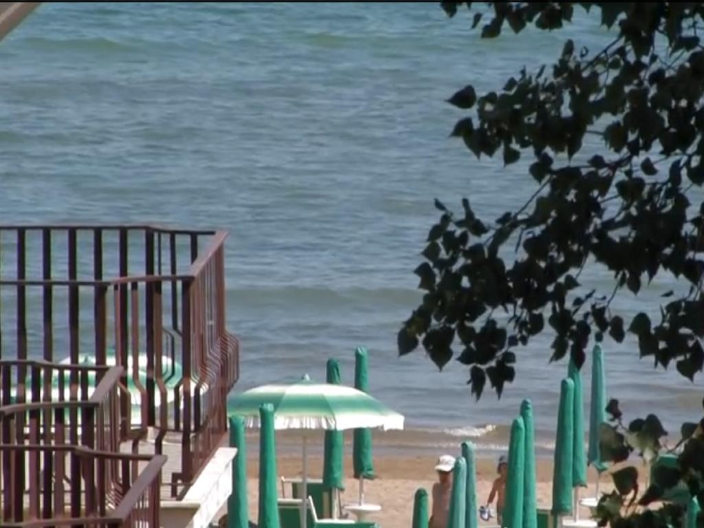 Acapulco Beach ลิโดดิเยโซโล ภายนอก รูปภาพ